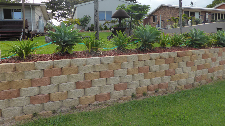 DIY Windsor Retaining Wall – Richmond Sand Gravel and Landscaping