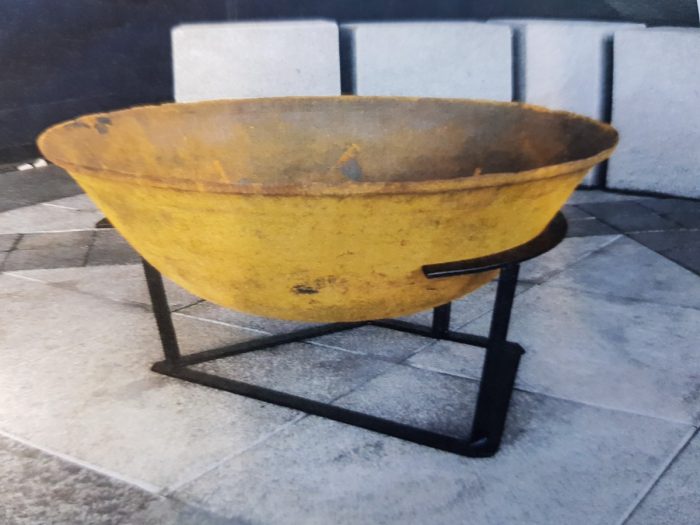 Cast Iron Fire Pits with stand